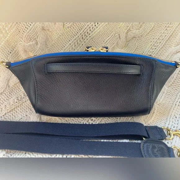 Blair Ritchey BB Voyager in Navy, Bright Blue Zipper, EUC - Picture 6 of 14